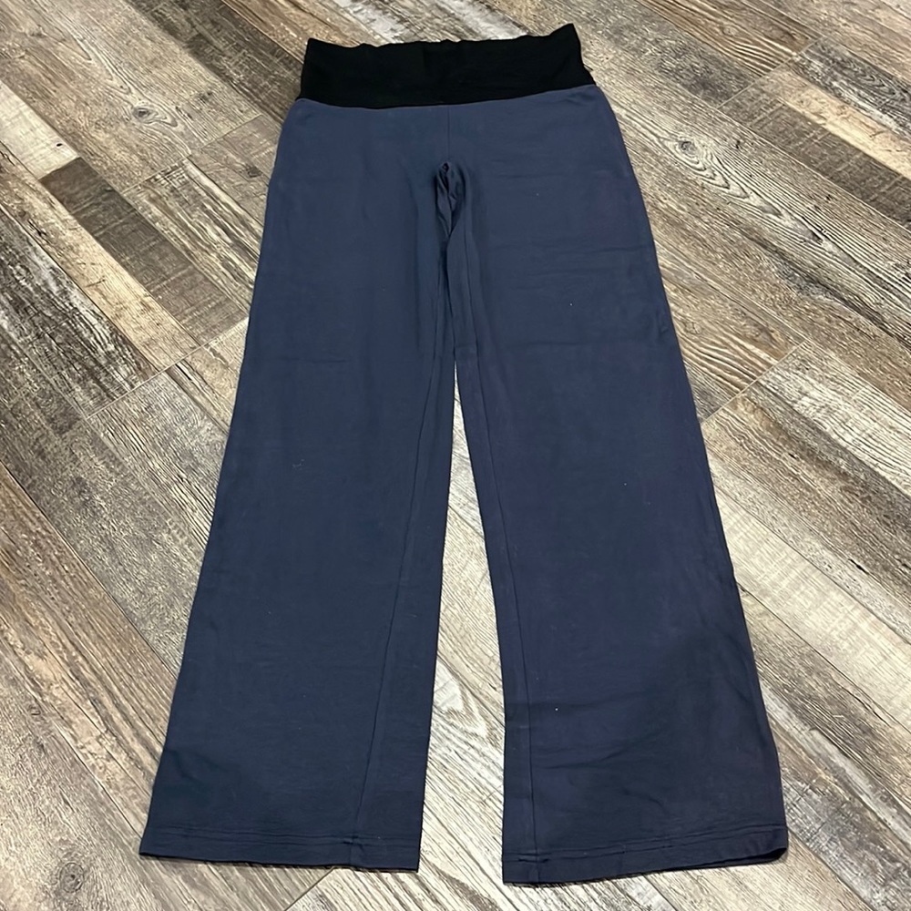 Peace Love Yoga brand yoga pants